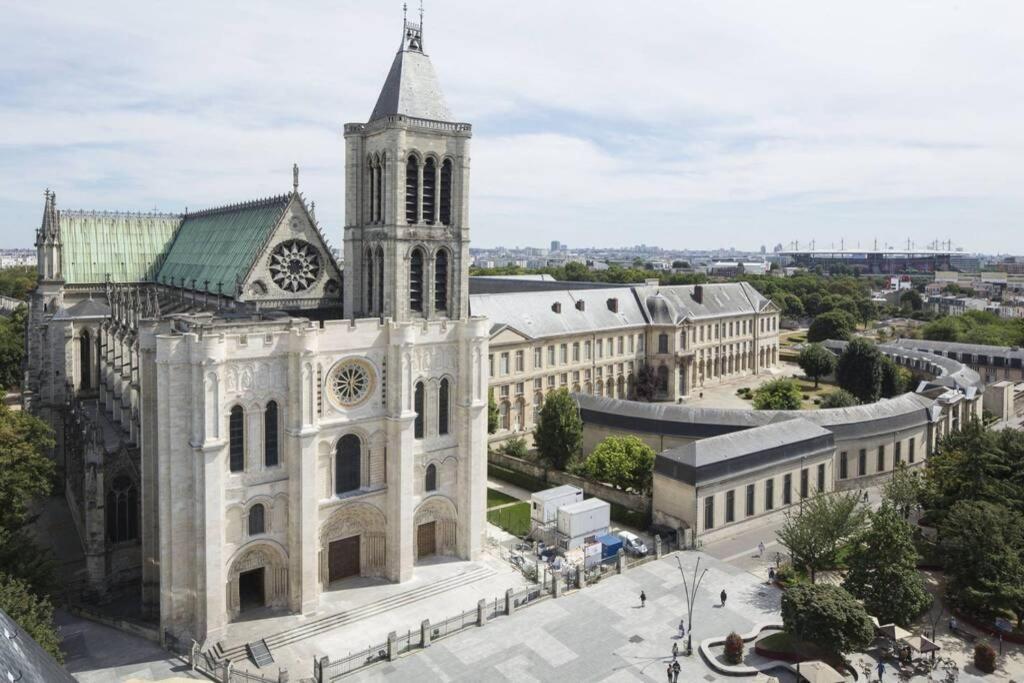 생드니 Chic Apart With Great View Of Paris 아파트 외부 사진